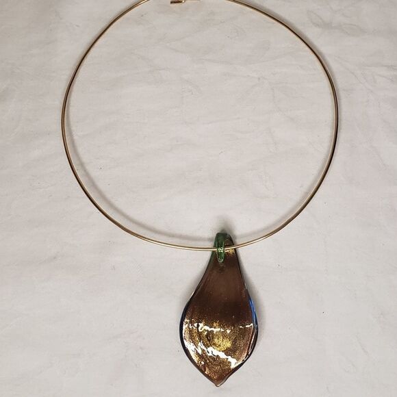 Vintage blown Murano glass pendant necklace - Picture 2 of 7